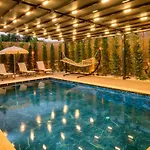 Villa Soeguet 1 - 4 Bedroom With Jacuzzi In