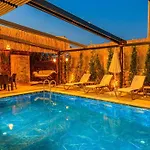 Soeguet 1 - 4 Bedroom With Jacuzzi In * Fethiye