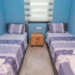 Villa Soeguet 1 - 4 Bedroom With Jacuzzi In *