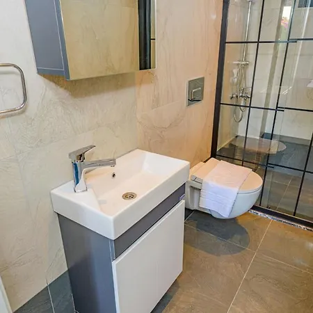 Soeguet 1 - 4 Bedroom With Jacuzzi In 费特希耶