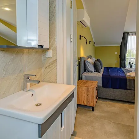 Soeguet 1 - 4 Bedroom With Jacuzzi In