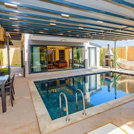 Villa Söğüt 1 - 4 Bedroom With Jacuzzi In Fethiye
