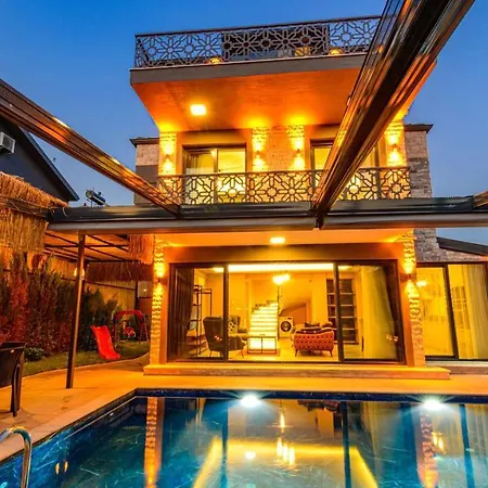 Villa Soeguet 1 - 4 Bedroom With Jacuzzi In Fethiye