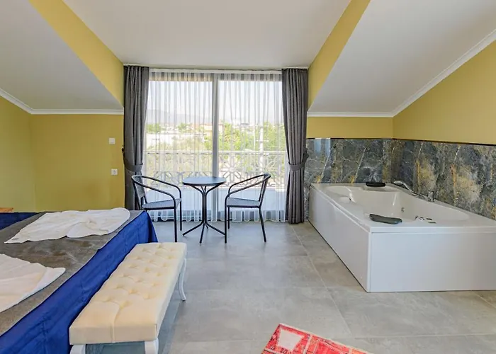 Soeguet 1 - 4 Bedroom With Jacuzzi In