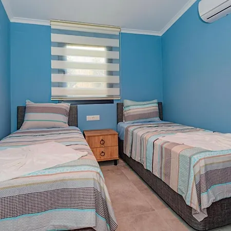 Söğüt 1 - 4 Bedroom With Jacuzzi In Villa *