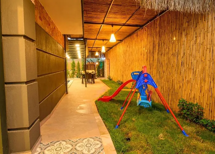 Вилла Soeguet 1 - 4 Bedroom With Jacuzzi In