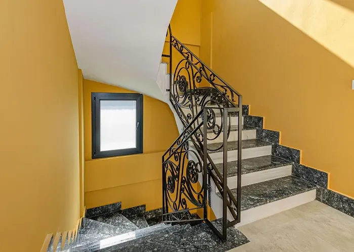 Soeguet 1 - 4 Bedroom With Jacuzzi In