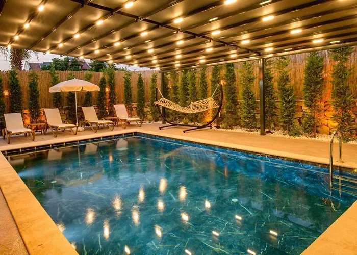 Вилла Soeguet 1 - 4 Bedroom With Jacuzzi In