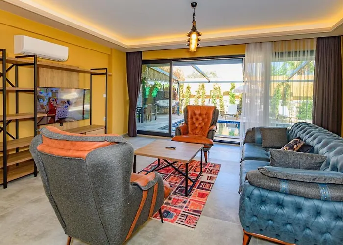 Soeguet 1 - 4 Bedroom With Jacuzzi In Вилла