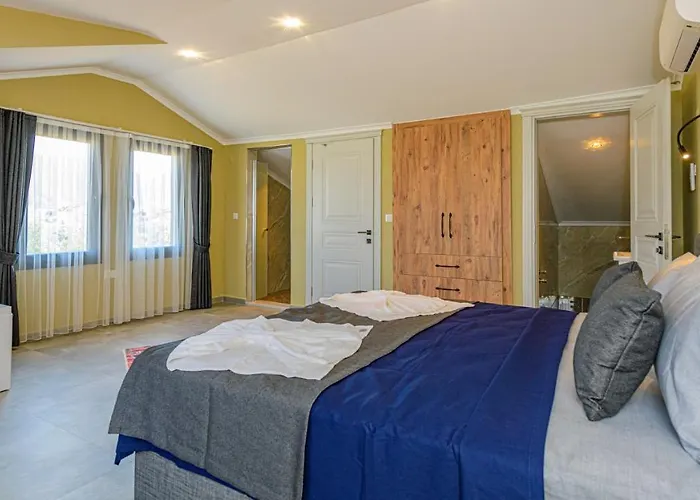 Soeguet 1 - 4 Bedroom With Jacuzzi In