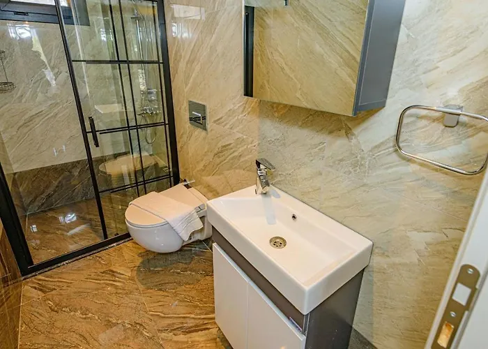 Вилла Soeguet 1 - 4 Bedroom With Jacuzzi In Фетхие