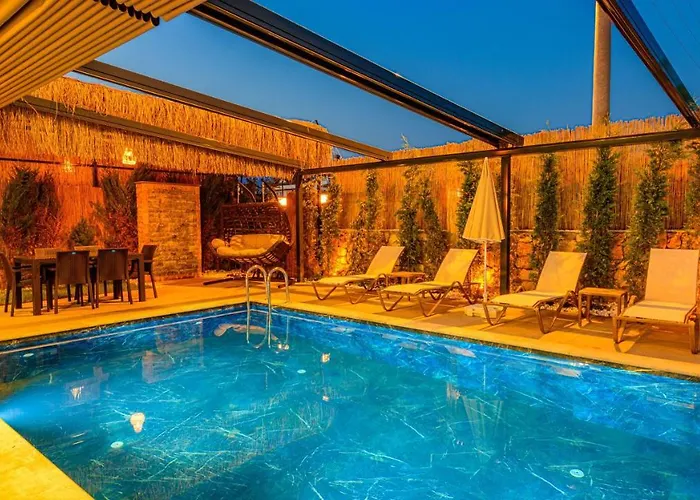 Soeguet 1 - 4 Bedroom With Jacuzzi In * Фетхие