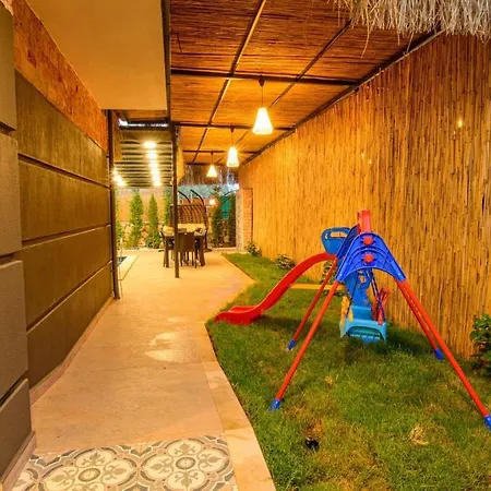 Villa Soeguet 1 - 4 Bedroom With Jacuzzi In