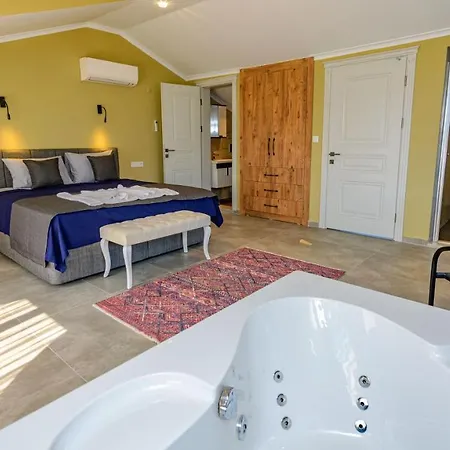 Soeguet 1 - 4 Bedroom With Jacuzzi In