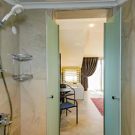 Soeguet 1 - 4 Bedroom With Jacuzzi In Villa Fethiye